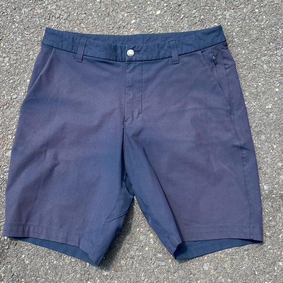 Men’s Lululemon Navy Blue Commission Shorts Size 32 - Picture 6 of 6
